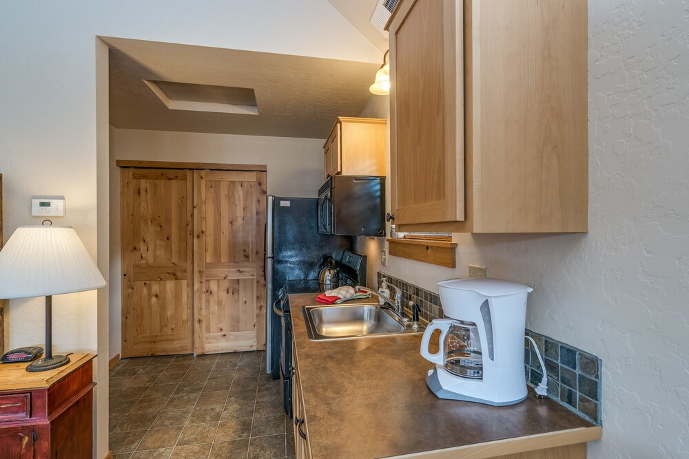 Dover Bay Resort - photo 25