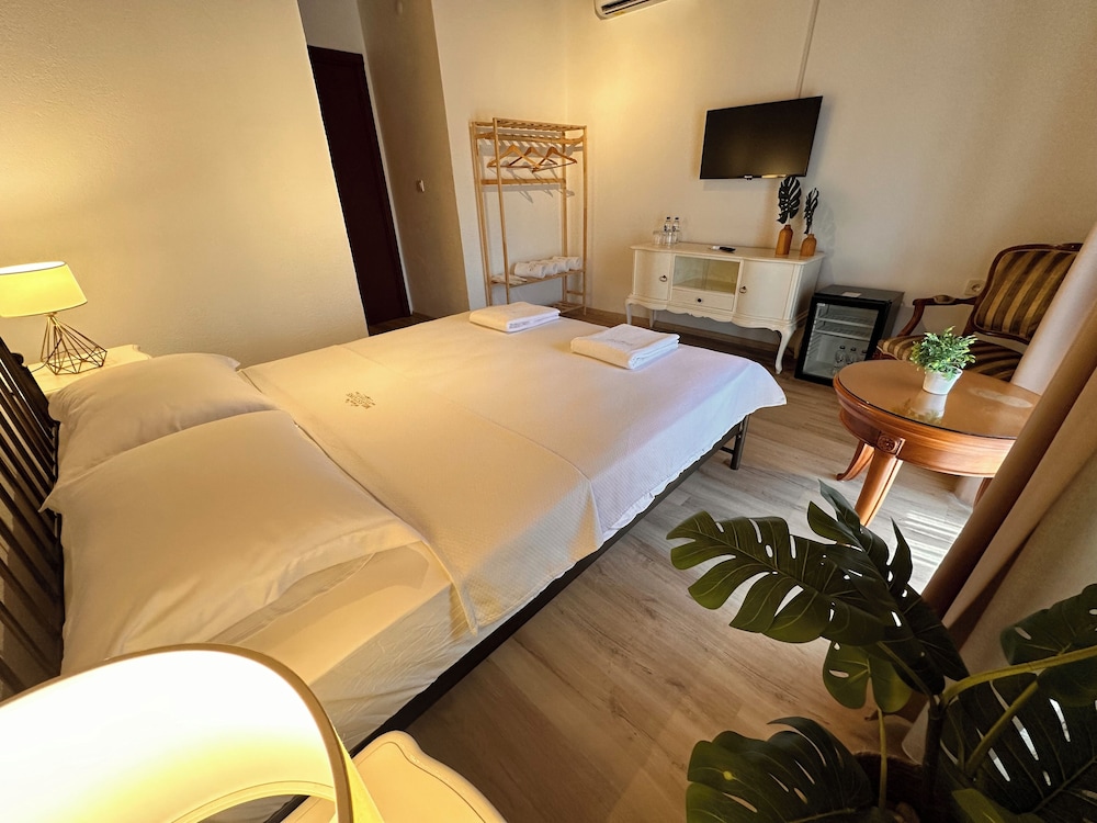 Milestone Otel - carbon neutral hotel in Ayvalik