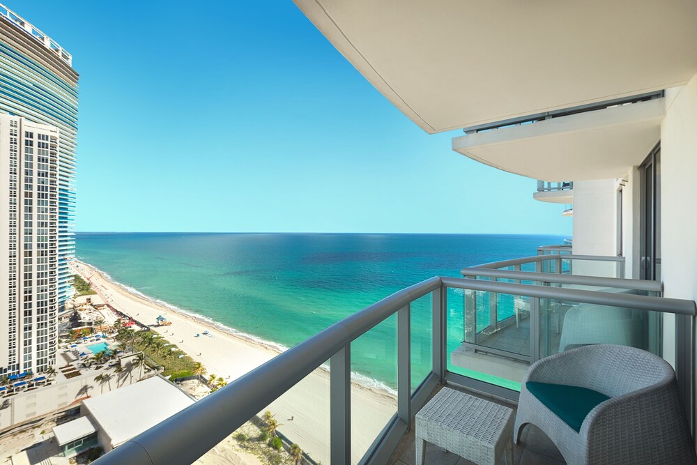 Marenas Beach Resort - photo 19