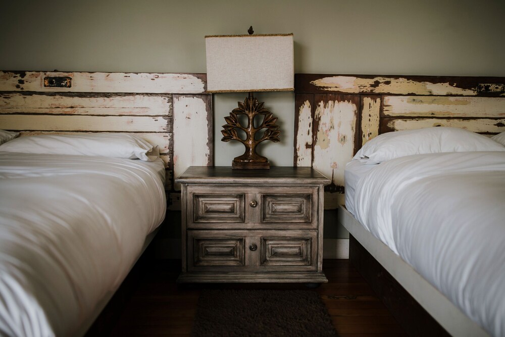 Pitchwood Inn - photo 12