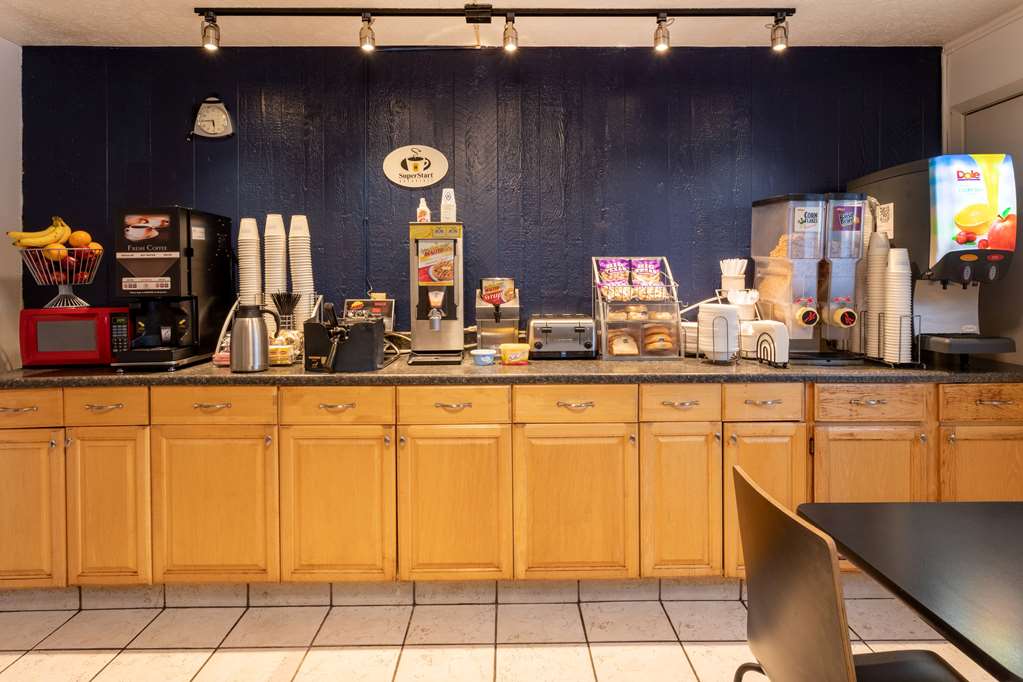 Super 8 By Wyndham Wooster - photo 8
