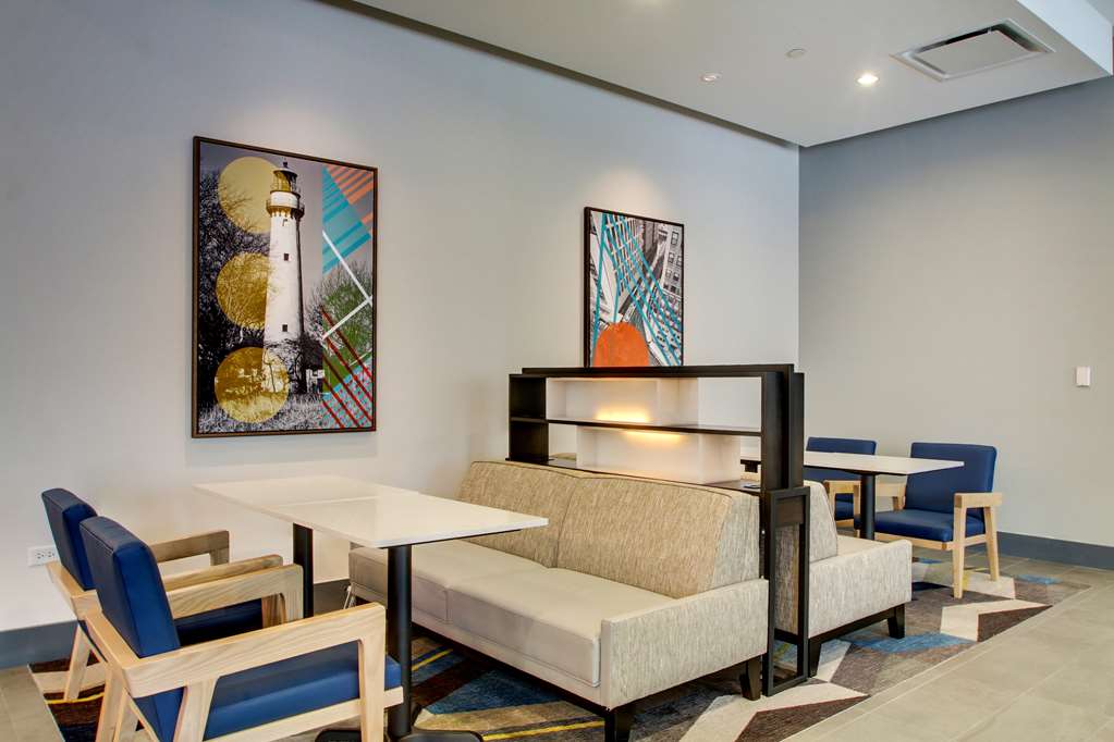Hyatt House Chicago Evanston - photo 32