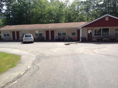 Marcotte Motor Court - photo 14