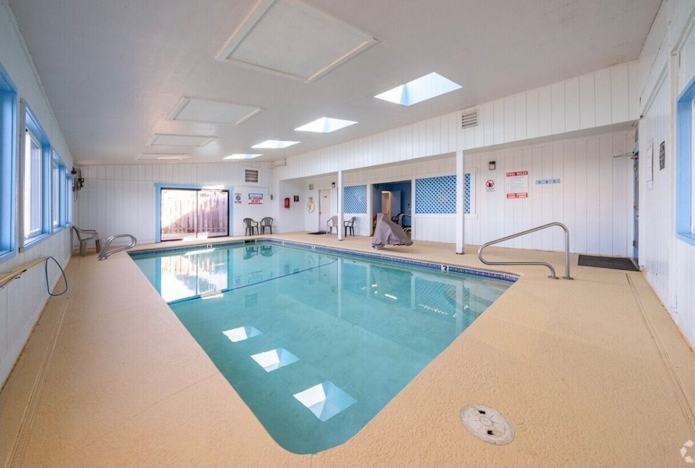 Seabird Lodge - photo 33