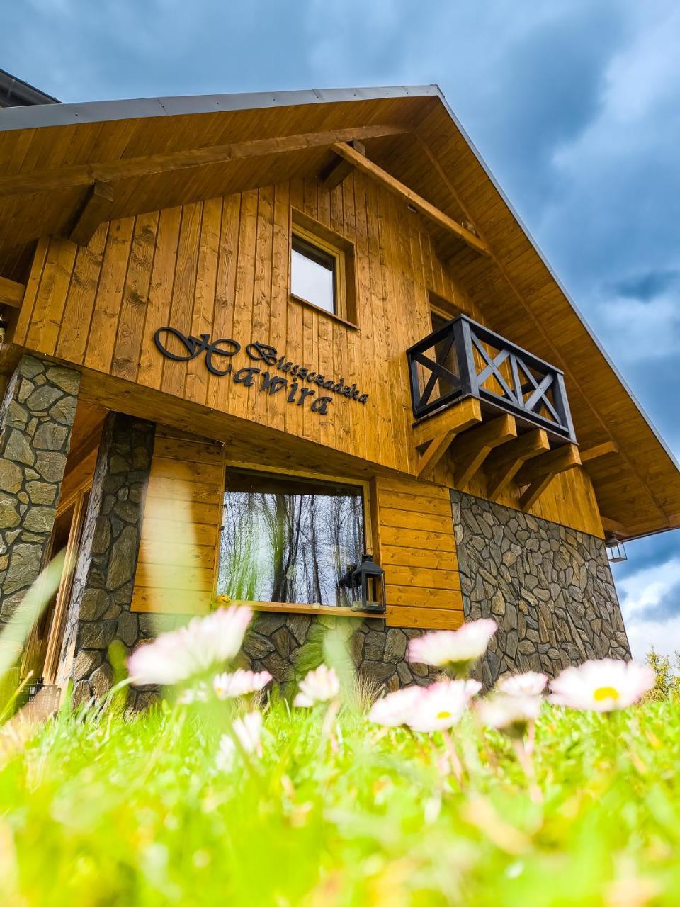 Bieszczadzka Hawira W Centrum Przy Jeziorze Z Widokiem Dla Rodzin in Polanczyk, Poland