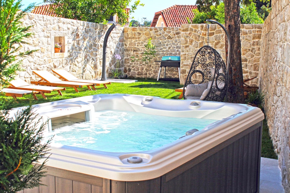 Heritage Villa Princess Captislava — 4-Star Luxury Hotel in Cavtat, Croatia