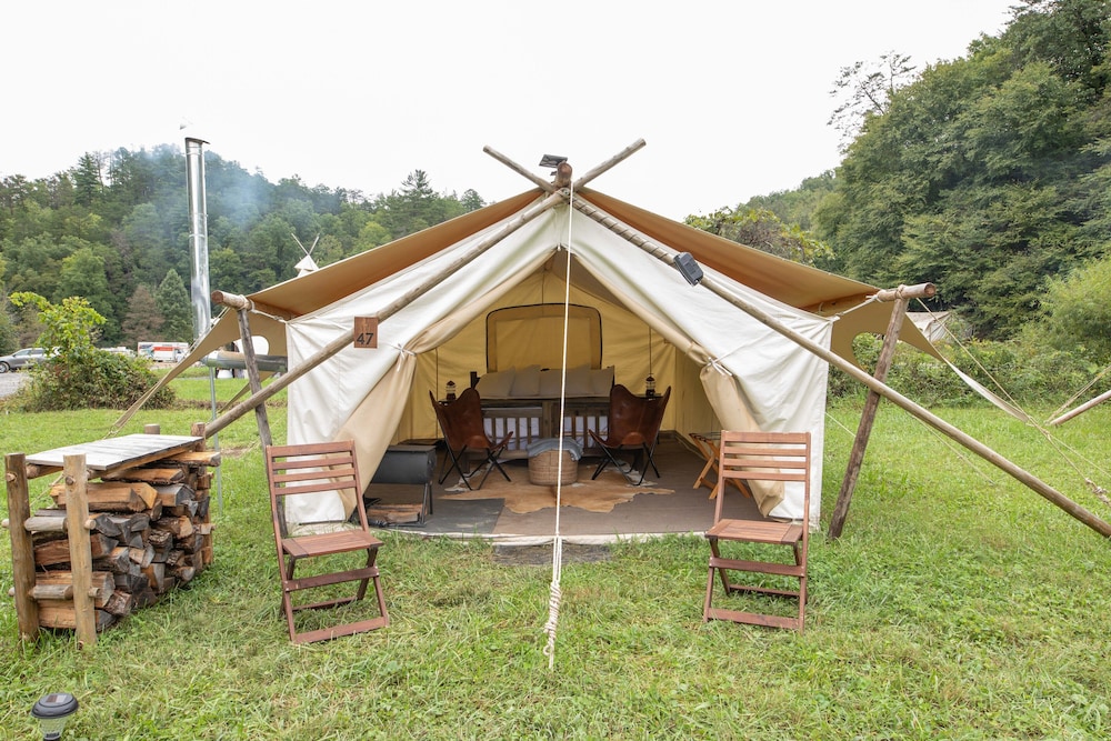 Under Canvas Great Smoky Mountains - photo 10