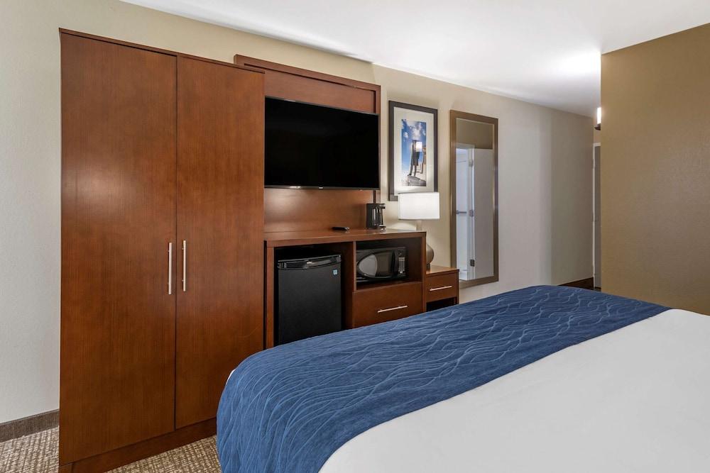 Days Inn Nashville At Opryland Music Valley Dr - photo 9