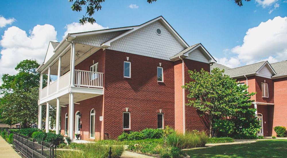 The Respite Bed and Breakfast — 4-Star Luxury Hotel in Paducah, United States
