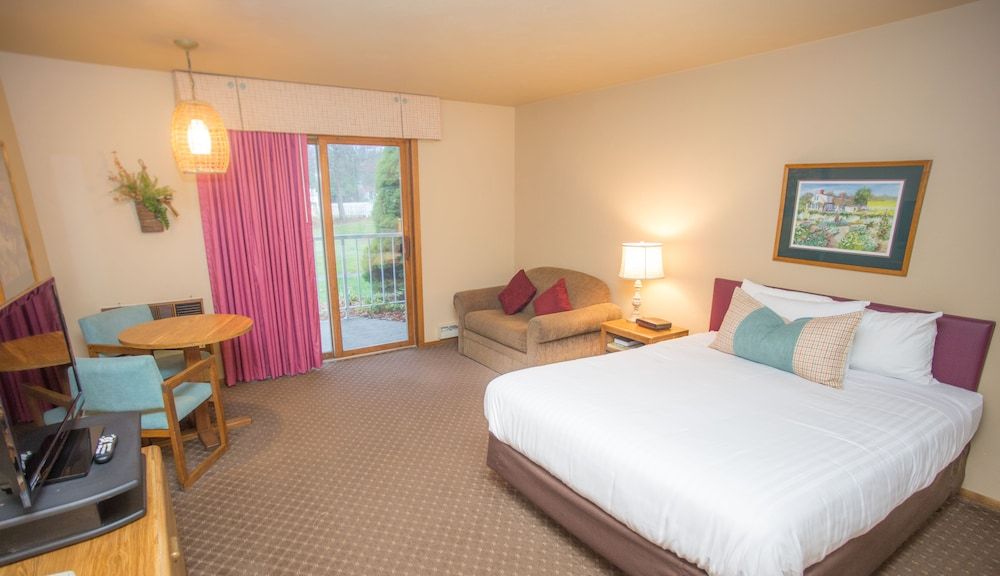 Somerset Inn & Suites - photo 27
