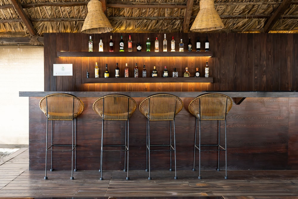 Artisan Family Hotels And Resorts Playa Esmeralda