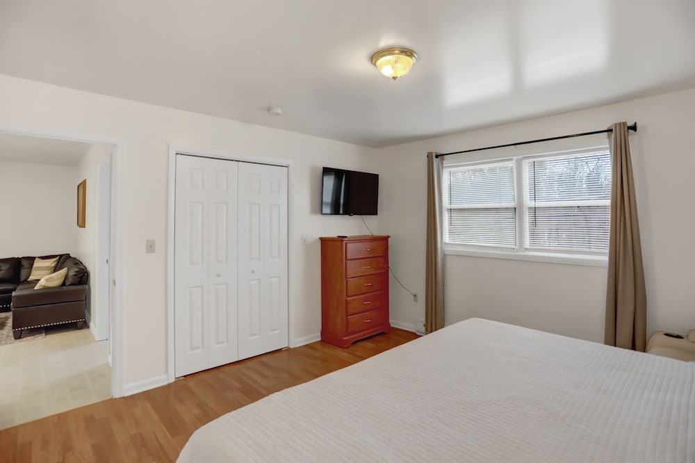 Halifax Inn - photo 11