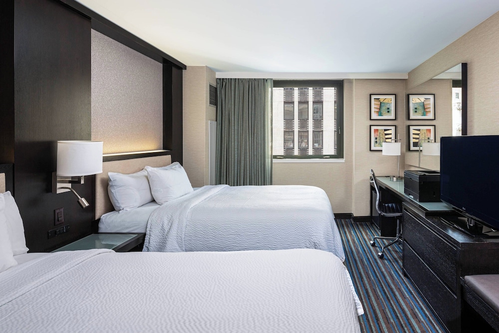 Courtyard by Marriott New York Manhattan Times Square - photo 17