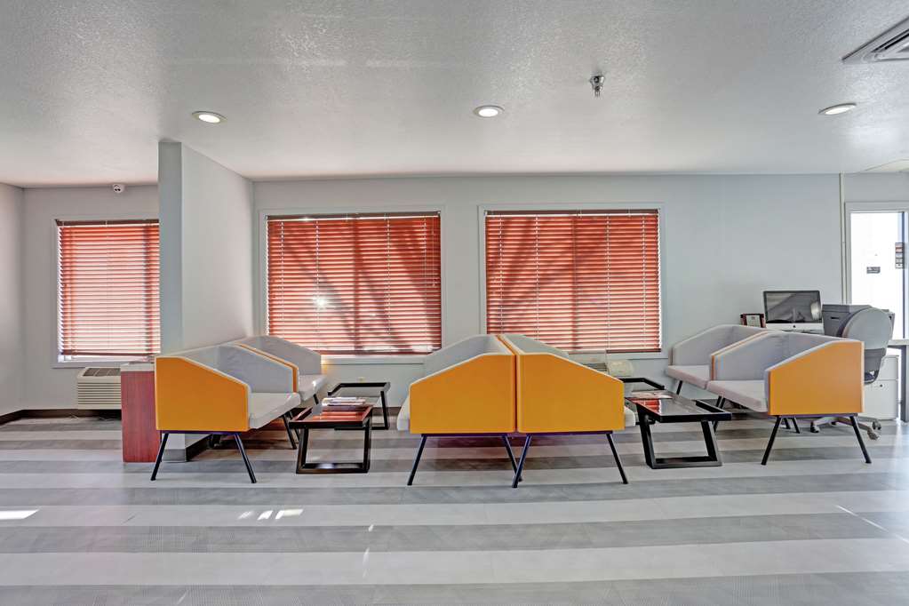 Quality Inn Pierre Fort Pierre - photo 10