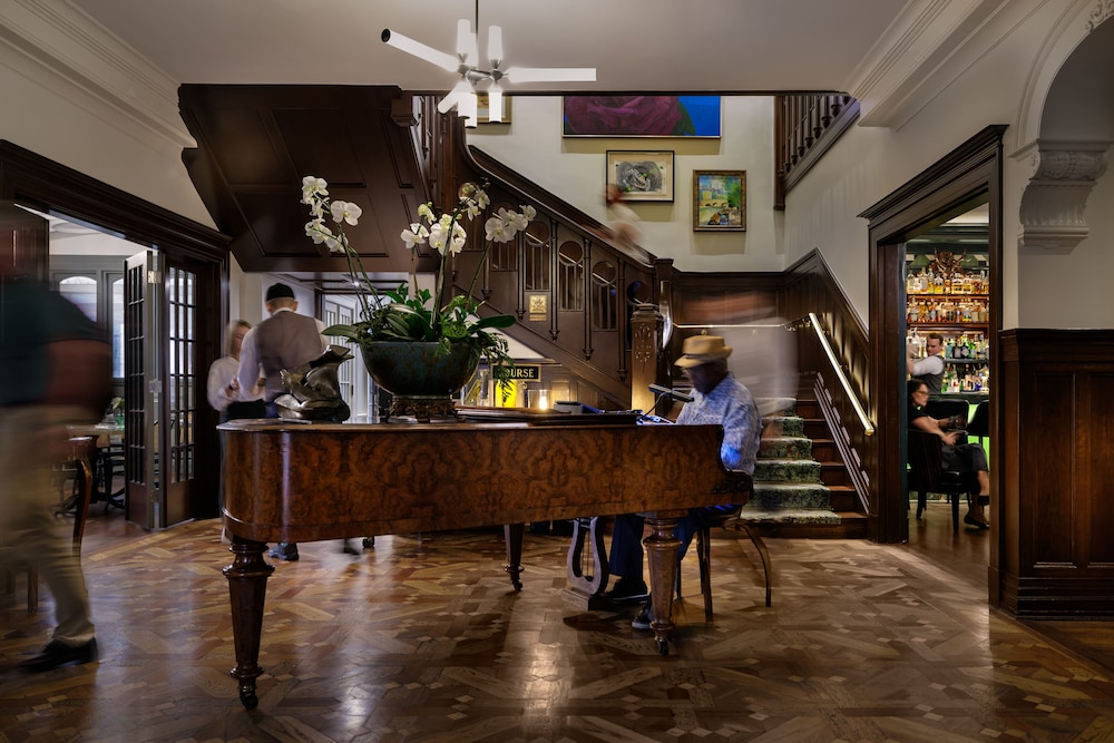 La Colombe d'Or Hotel - photo 4