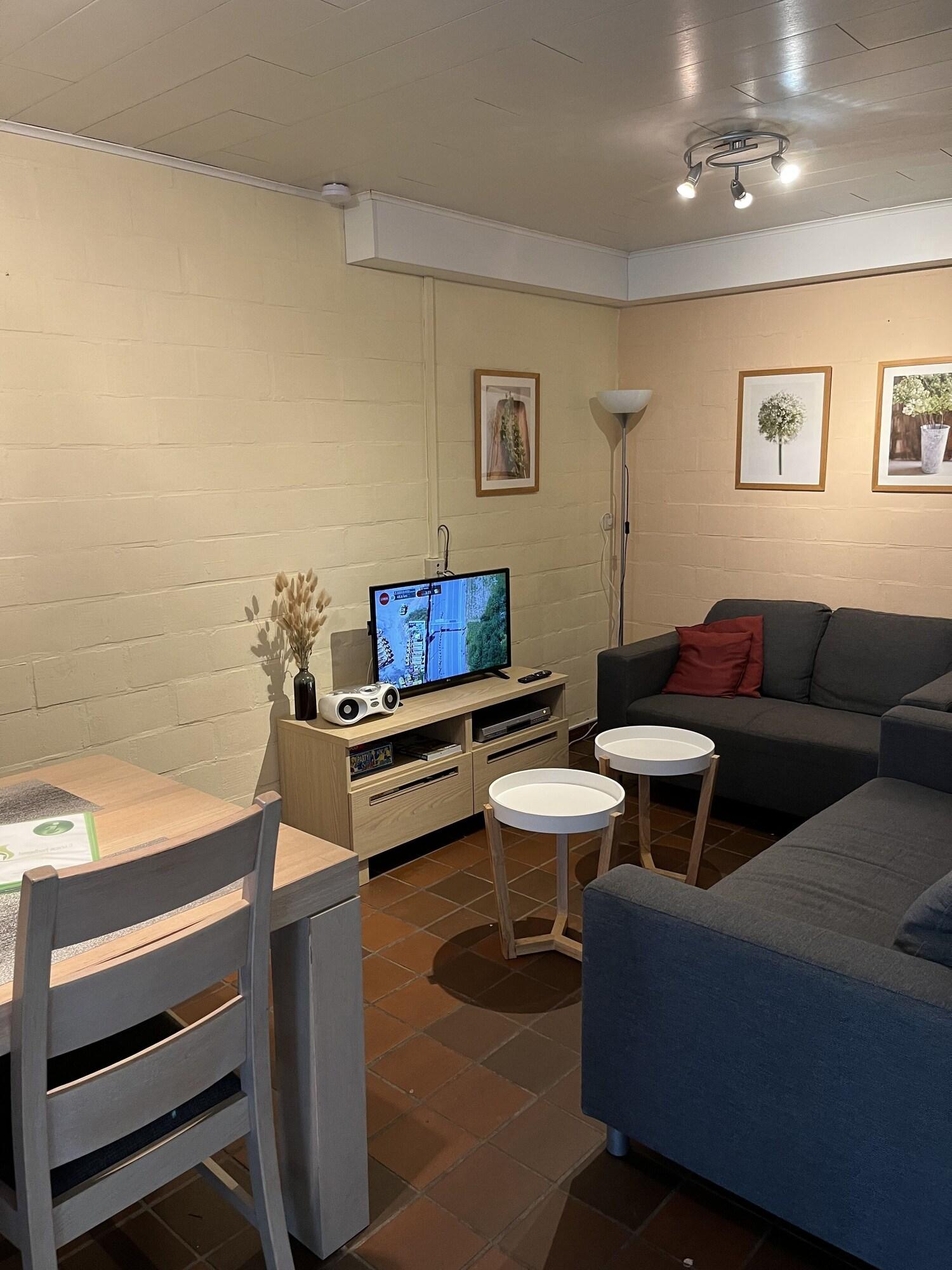 Hengelhoef Acacia 3 — 4-Star Luxury Hotel in Houthalen, Belgium