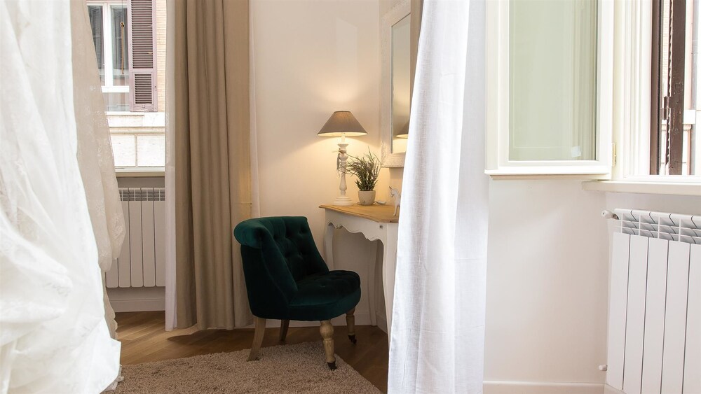 Navona Atmosphere A few meters from Piazza Navona — 4-Star Luxury Hotel in Rome, Italy