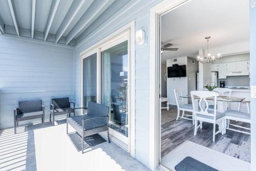 Summerhouse West A203 by RedAwning - photo 2
