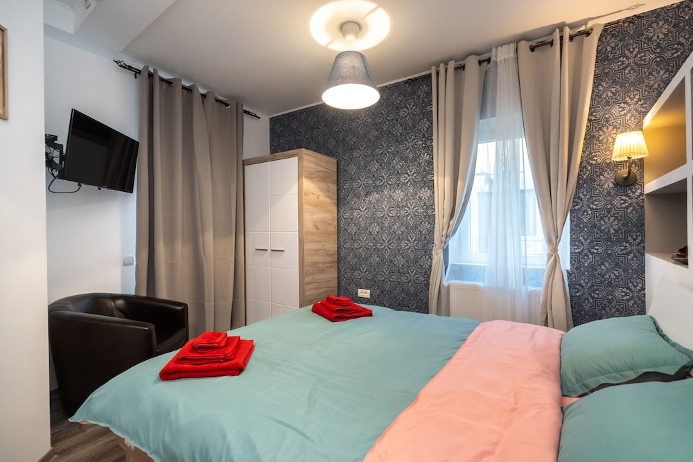 Hurmuzescu Palace - carbon neutral hotel in Bucharest