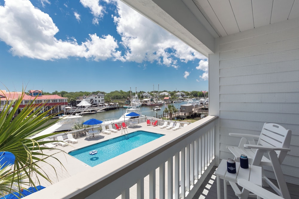 Shem Creek Inn - photo 41