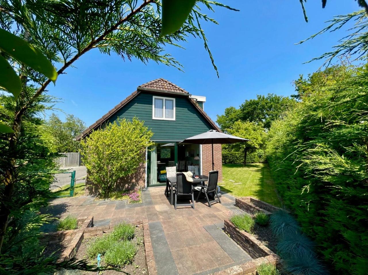 Vakantiehuis de Schelp in Wolphaartsdijk, Netherlands