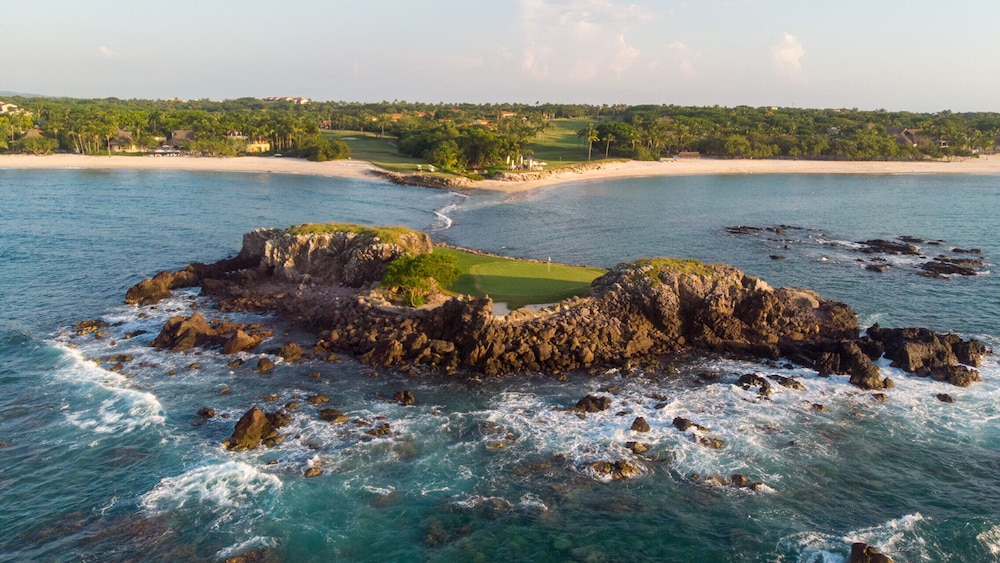 Four Seasons Resort Punta Mita Mexico