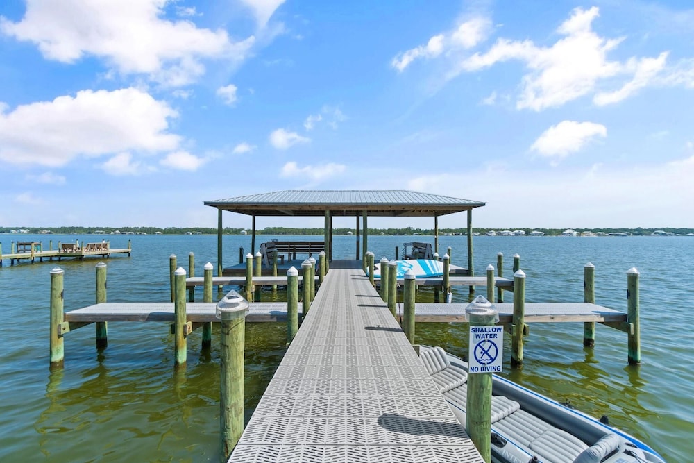 Lagoon Tower 1002 - photo 29