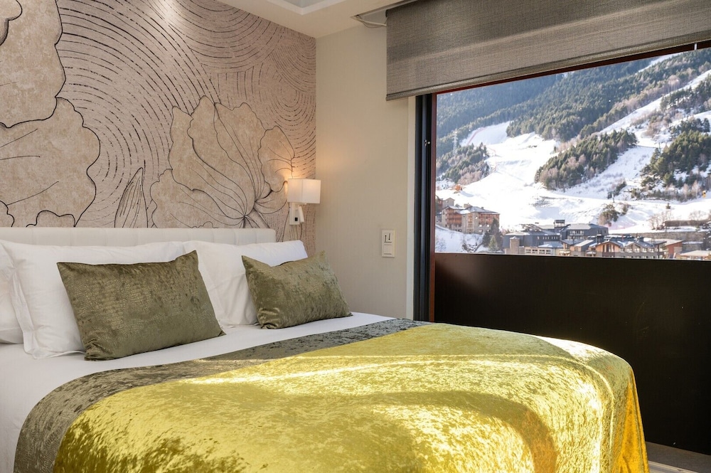 El Tarter The Mirror & Spa Luxury Apartments — El Tarter — photo 4