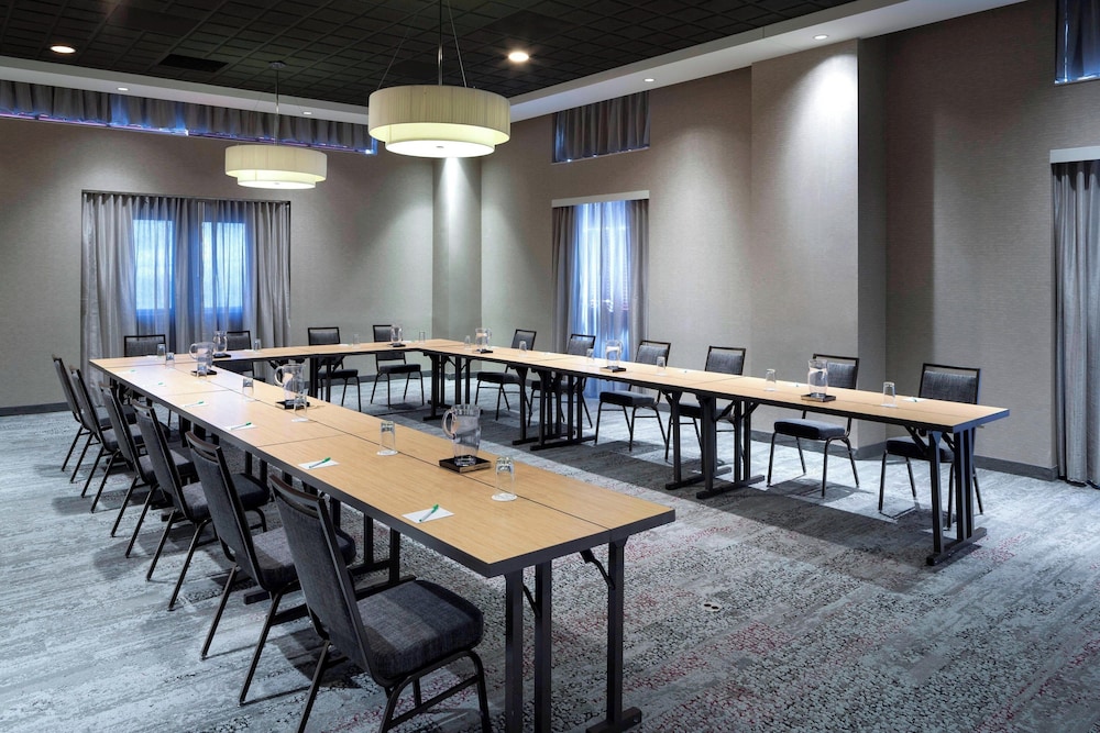 Courtyard by Marriott Omaha Downtown - photo 28