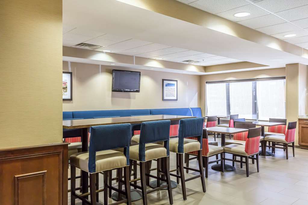Comfort Inn Frederick Ballenger Creek - photo 25