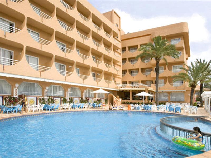 Hotel Vista Park in Santa Margalida, Spain