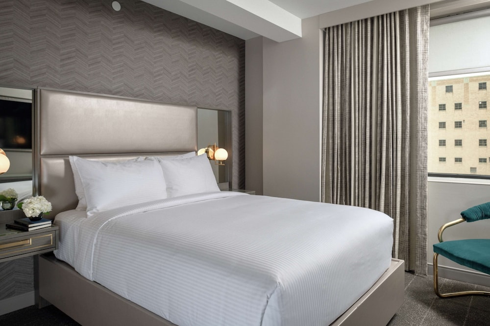 Tulsa Club Hotel Curio Collection by Hilton - photo 30