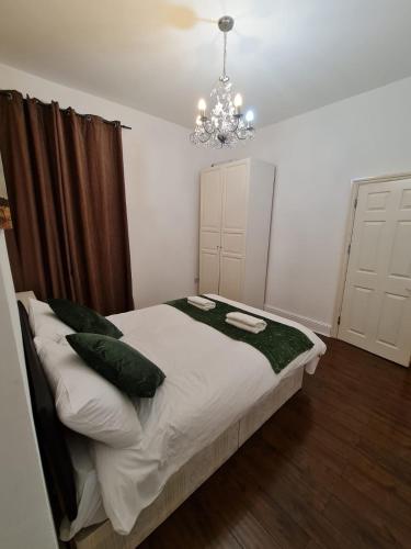 The Riverside Haven - last minute hotel in London