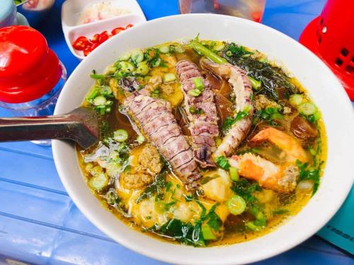 Tuân Thủy hotel - last minute hotel in Ha Long