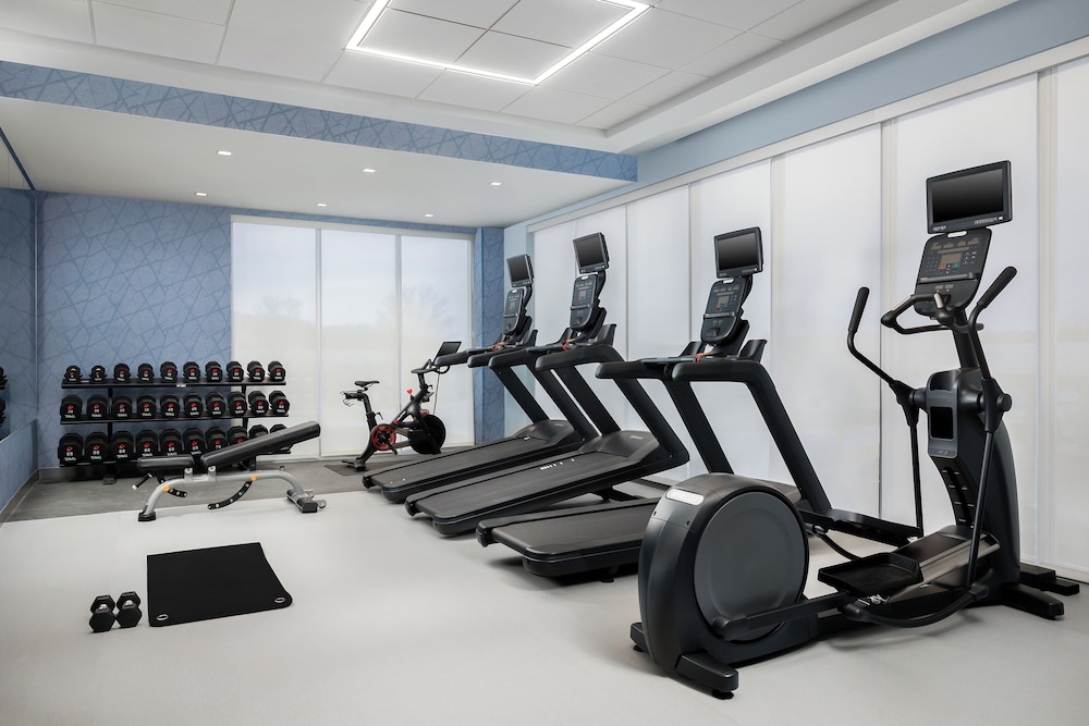 Homewood Suites by Hilton Newport Cincinnati - photo 21