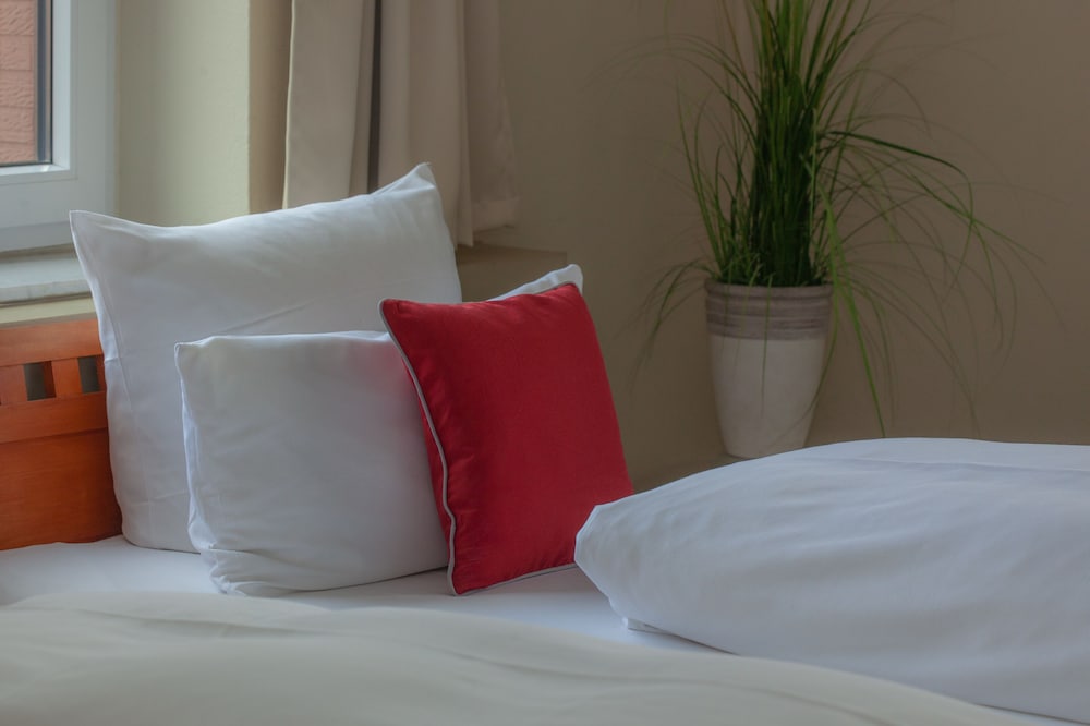 Hotel Omega — Moers — photo 3