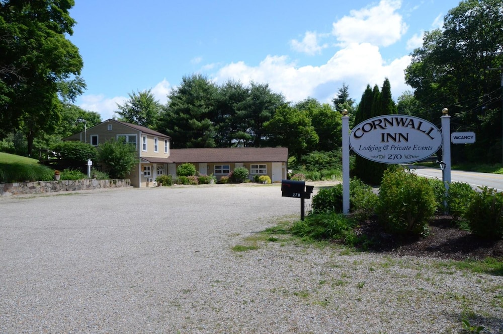 Cornwall Inn and Lodge - photo 67