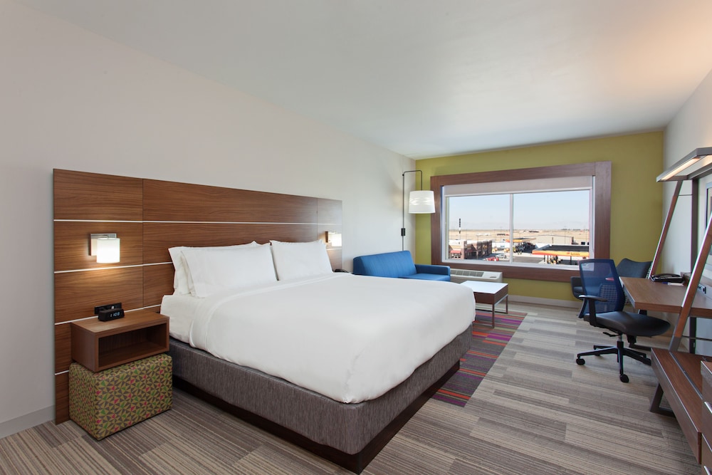 Holiday Inn Express & Suites Brigham City North Utah by IHG - photo 5