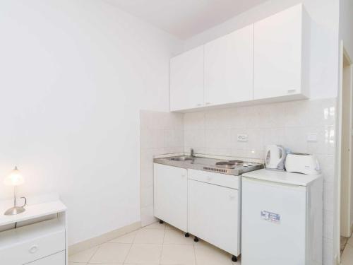 House Apartments Ariva Studio Apartment with Balcony 2 Adults A2