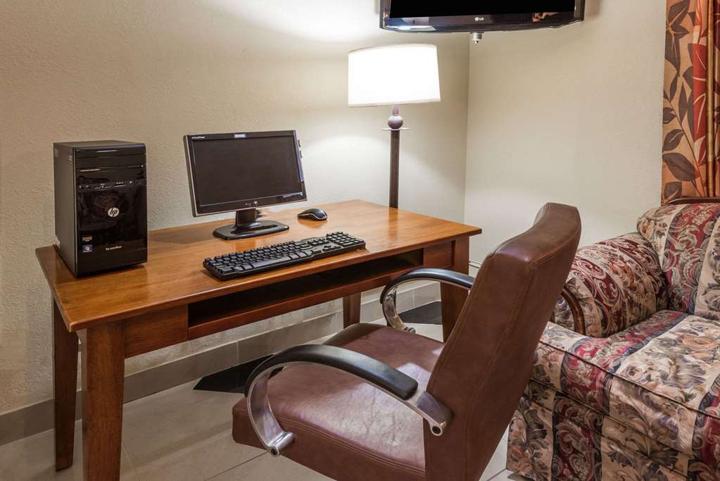 Days Inn by Wyndham Yadkinville - photo 15