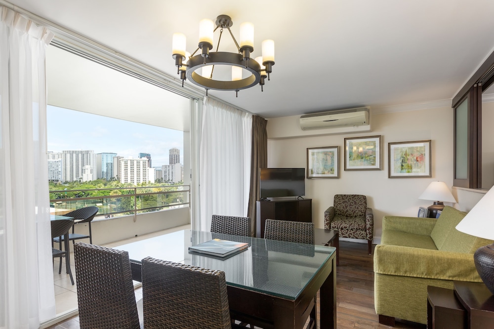 Regency on Beachwalk Waikiki by OUTRIGGER - photo 51