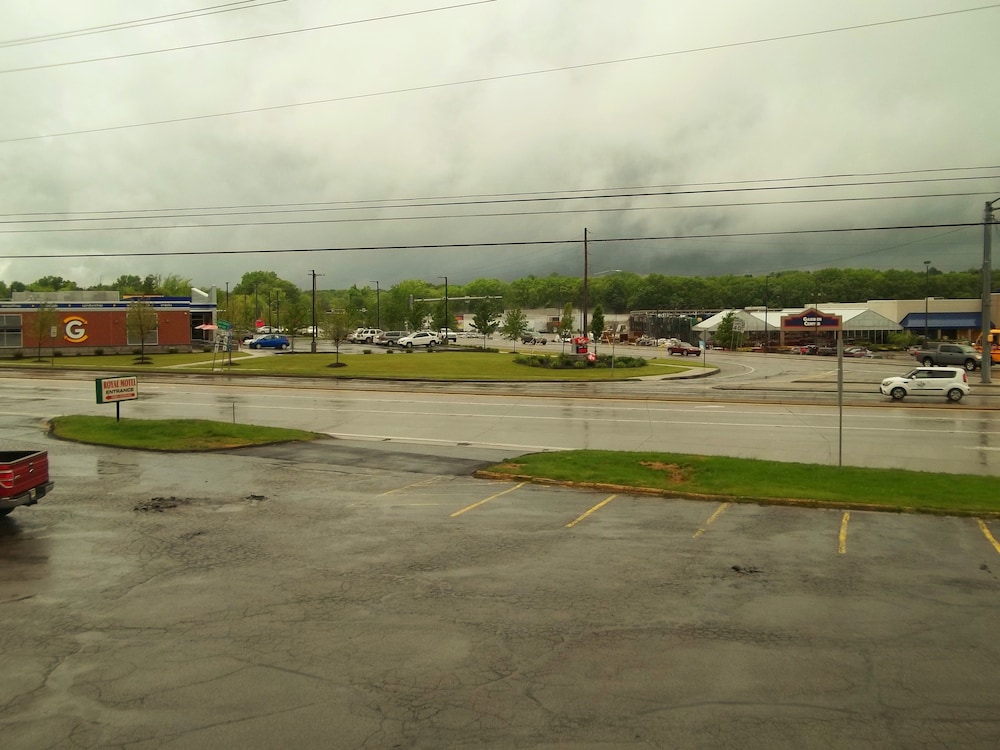 Royal Motel - photo 49