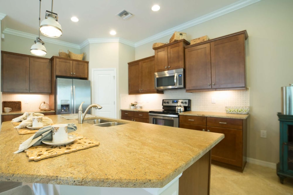 10623 Vicenza Ct - photo 14