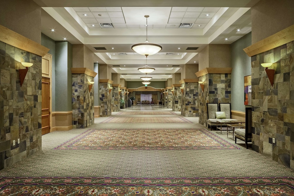 DoubleTree by Hilton Denver Central Park - photo 26