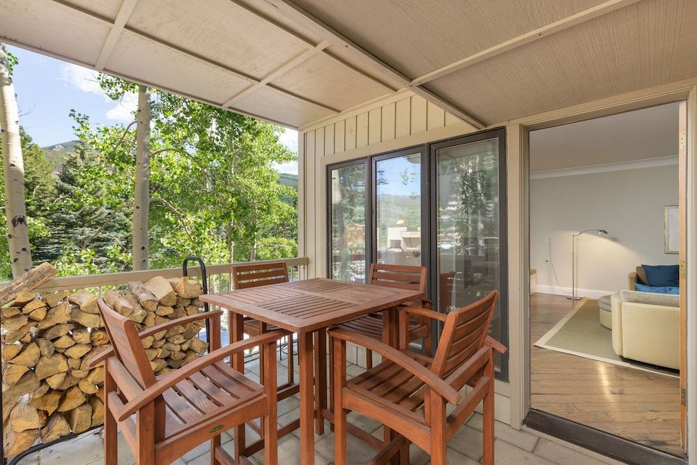 2708_Chateaux_Dumont_3Bed_Platinum - photo 3