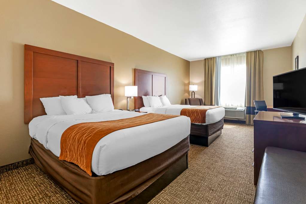 Comfort Inn Near UNT - photo 17