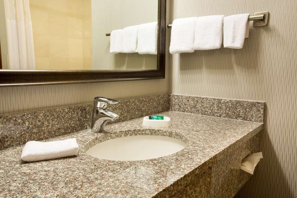 Drury Inn & Suites Columbus Grove City - photo 21