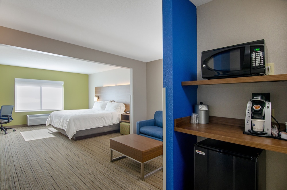 Holiday Inn Express Hotel & Suites Weston by IHG - photo 30