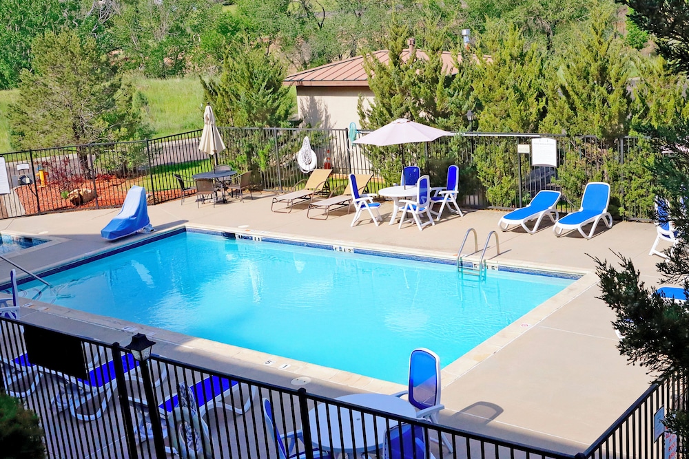 Staybridge Suites Colorado Springs North by IHG - photo 32