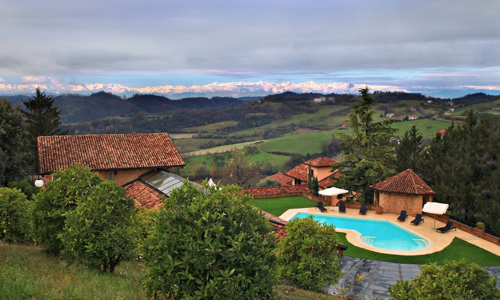 Tenuta Vecchio Castagno — hotel in Cocconato